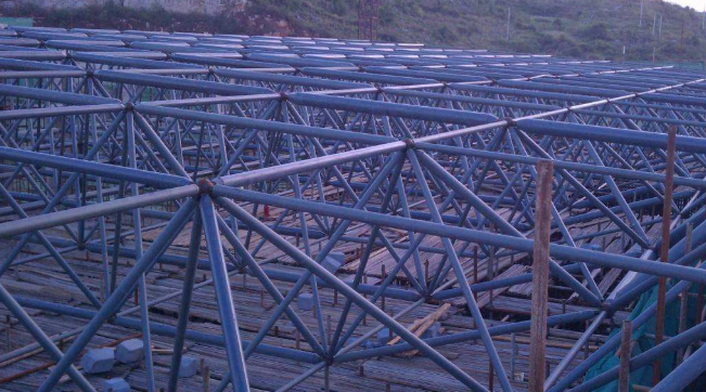 亳州概述网架加工中对钢材的质量的过细恳求